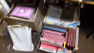 A QUANTITY OF ASSORTED SHEET MUSIC AND MUSIC BOOKS