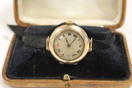 A VINTAGE LADIES HALLMARKED 9 CARAT GOLD ROLEX WRISTWATCH