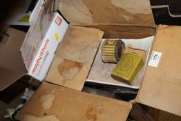 A BOX OF VINTAGE CAMERAS, TOGETHER WITH A BOX OF COLLECTORS PLATES TO INCLUDE ROYAL DOULTON