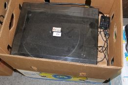 TWO PRO-JECT RECORD PLAYERS COMPRISING OF A PJ DEBUT PHONO SB TK26 AND AN ESSENTIAL PK27