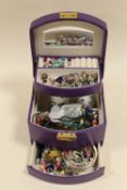 A MODERN SMALL JEWELLERY BOX AND CONTENTS