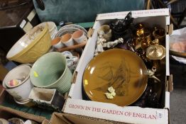 TWO TRAYS OF ASSORTED CERAMICS AND CHINA TO INCLUDE WEST GERMAN STYLE GLAZED FRUIT BOWL, MIKADO