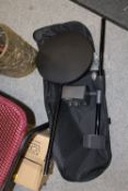 A ZENNOX METAL DETECTOR IN CARRY BAG