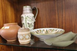 A COLLECTION OF STONEWARE TO INCLUDE ROYAL DOULTON DENBY EXAMPLES