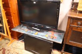 A SAMSUNG FLATSCREEN 39