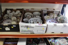 THREE TRAYS OF ASSORTED CERAMICS TO INCLUDE A TRAY OF ROYAL WORCESTER EVESHAM CHINA