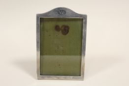 A HALLMARKED SILVER PICTURE FRAME - BIRMINGHAM 1924