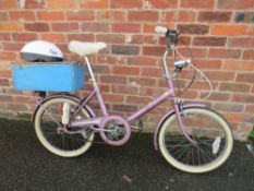 A VINTAGE RALEIGH SAFFRON BICYCLE