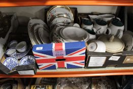 A TRAY OF FALCONWARE DINNERWARE, A SMALL TRAY OF ORIENTAL BLUE AND WHITE CERAMICS ETC. AND A TRAY OF