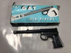 A BOXED VINTAGE .177 GAT AIR PISTOL