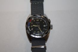 A VINTAGE SICURA BY BREITLING 23 JEWEL DIVERS WATCH