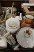TWO TRAYS OF ASSORTED CERAMICS TO INCLUDE A CROWN DEVON ART NOUVEAU STYLE VASE A/F ETC.