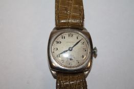A VINTAGE GENTS WINEGARTENS WRISTWATCH