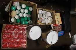 A QUANTITY OF PLASTIC CUPS, SOUP BOWLS, PICNIC PLATES ETC.