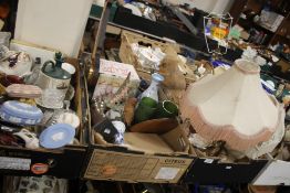 THREE TRAYS OF CERAMICS ETC. TO INCLUDE WEDGWOOD JASPERWARE, LAMPS ETC. (TRAYS NOT INCLUDED)