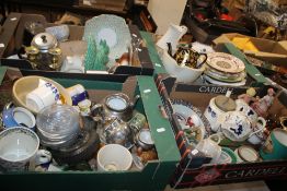 FOUR TRAYS OF CERAMICS TO INCLUDE CLOISSONE DISHES (TRAYS NOT INCLUDED)