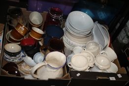 TWO TRAYS OF CERAMICS (TRAY NOT INCLUDED)