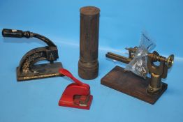 A BOX OF CRAFT TOOLS TO INCLUDE A HEAVY DUTY PUNCH ETC.