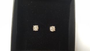 A PAIR OF 18 CT WHITE GOLD FOUR CLAW-SET RBC DIAMONDS STUDS, DIAMONDS 0.85 CT, BOXED