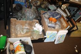 A TRAY OF CERAMICS TO INCLUDE STAFFORDSHIRE STYLE FIGURE, BLUE & WHITE MEAT PLATE ETC., TWO TRAYS OF