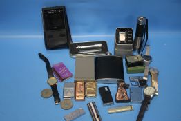 A TRAY OF COLLECTABLES TO INCLUDE LIGHTER, WRIST WATCHES ETC. (TRAY NOT INCLUDED)