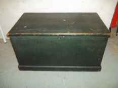 A LARGE TRAVEL STORAGE TRUNK