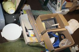 A QUANTITY OF SUNDRIES TO INCLUDE CAP, A CARAVAN STABILISER