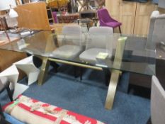 A LARGE MODERN GLASS DINING ABLE WITH METALLIC TRESTLE BASE, H 76 cm, W 100 cm, L 220 cm