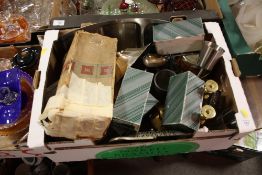 A TRAY OF ASSORTED METALWARE TO INCLUDE AN ENAMELLED MINCER, OLD HALL GOBLETS ETC.