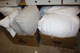 TWO BOXES OF MODERN EX SHOW HOME BEDDING TO INCLUDE PILLOWS