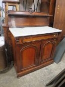 AN ANTIQUE ROSEWOOD MARBLE TOPPED CHIFFONIER H-133CM W-101CM