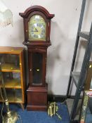 A MODERN GLAZED GRANDMOTHER CLOCK WITH TRIPLE WEIGHTS H 149 cm