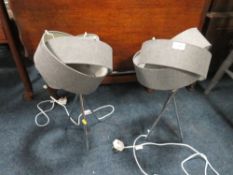 AN UNUSUAL PAIR OF MODERN TABLE LAMPS H 55 cm