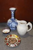 A ROYAL CROWN DERBY IMARI PLATE OF SMALL PROPORTIONS TOGETHER WITH A SPODE BOWL, BLUE AND WHITE