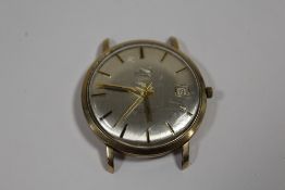 A 9K GOLD CASED UNO 25 JEWEL AUTOMATIC DATE WRISTWATCH
