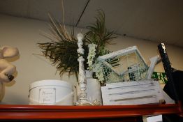 A COLLECTION OF MODERN EX SHOW HOME DECORATIVE ACCESSORIES