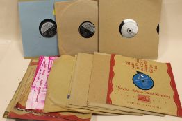 A COLLECTION OF VINTAGE RECORDS TO INCLUDE ELVIS PRESLEY, LITTLE RICHARD, BILL HALEY AND HIS COMETS