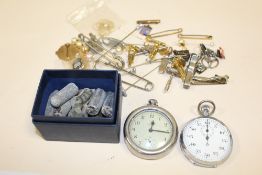 A SMALL BOX OF COLLECTABLES TO INCLUDE A INGERSOLL POCKET WATCH, STOP WATCH, FOSSILS, CUFFLINKS ETC