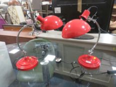 A PAIR OF MODERN RED DESK LAMPS - ONE AT FAULT (2)