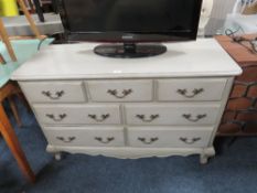 A MODERN FRENCH STYLE SEVEN DRAWER CHEST, H 80 cm, W 122 cm D 48 cm