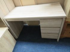 A MODERN SINGLE PEDESTAL DESK, H 76 cm, W 119 cm