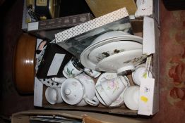 A TRAY OF CHINA AND CERAMICS TO INCLUDE ROYAL STUART CHINA ROYAL WORCESTER RAMEKINS ETC..