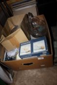 A BOX OF ASSORTED SUNDRIES TO INCLUDE A COLLECTION OF PERFUME BOTTLES ETC.