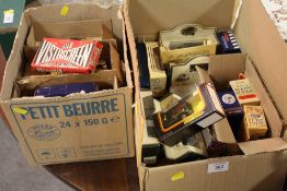 TWO BOXES OF COLLECTABLES TOYS TO INCLUDE LLEDO DIE CAST TOY CARS, 3D VIEWERS ETC.