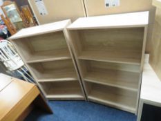 A PAIR OF MODERN OPEN FRONTED BOOKCASES, H 120 cm, W 70 cm (2) SLIGHT DAMAGE
