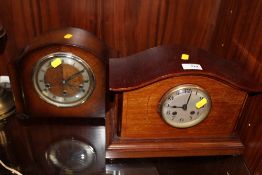 A VINTAGE MAHOGANY MANTEL CLOCK TOGETHER WITH AN OAK CASED EXAMPLE, STRIKING ON BARS