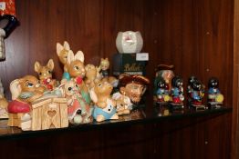 A COLLECTION OF PENDELPHIN RABBIT FIGURES TOGETHER WITH A GROUP OF ROBERTSON BAND FIGURES, ROYAL