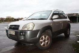 A HYUNDAI TUCSON 2L DIESEL CRTD CDX 116,000 MILES MOT UNTIL 15TH NOVEMBER, RECENT NEW BRAKE DISCS