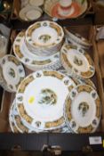 A TRAY OF ROYAL ALBERT KNOTTY PINE DINNERWARE TO INCLUDE DINNING PLATES, MEAT PLATES ETC