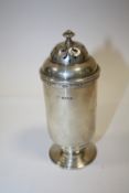 A HALLMARKED SILVER SUGAR CASTOR WITH TWIST TOP APPROX WEIGHT - 147.4G